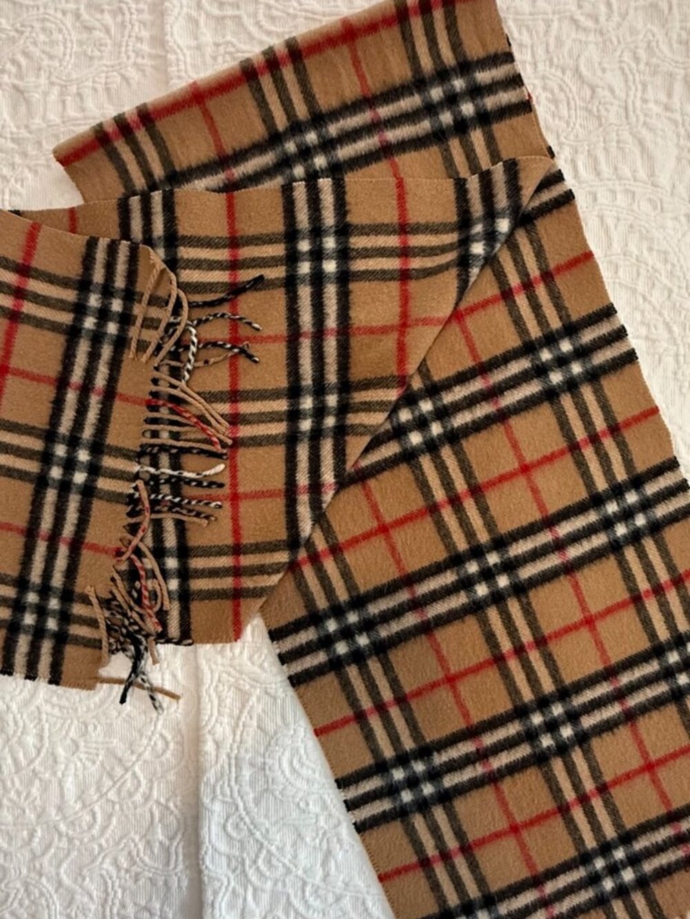 Burberry Vintage Nova Check Cashmere Scarf - Picture 3 of 4